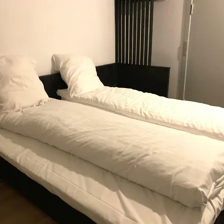 Oasen 招待所 罗斯基勒