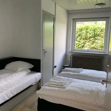 Oasen Guest house *